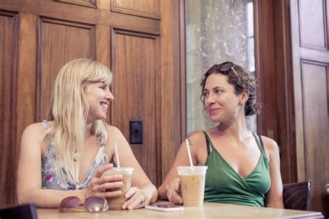 Great First Date Questions For Lesbians