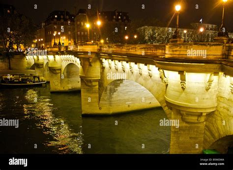 Paris Pont Neuf Bridge By Night Stock Photo Alamy