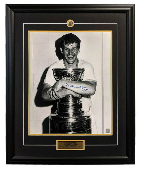 Bobby Orr Boston Bruins Autographed Stanley Cup Champion 32x26 Frame