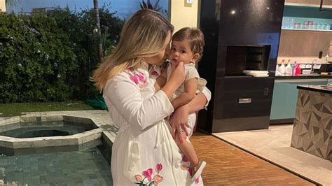 Foto Filho de Marília Mendonça e Murilo Huff Léo tem menos de 2 anos