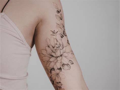 Cute Arm Tattoos For Women We Re Obsessed With Society19