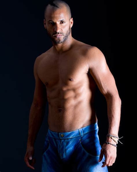 Phwoar Ricky Whittle Is Officially Our Crush Of The Week Ok Magazine