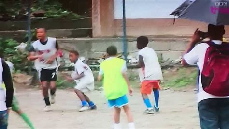 Brazilian Children Playing Football Youtube