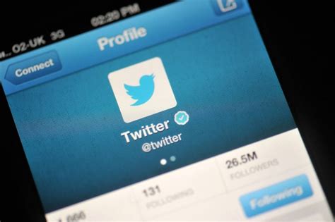 Twitter Now Lets You Share Public Tweets Via Direct Message Igyaan