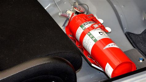 Choosing The Best Race Car Fire Extinguishers Low Offset
