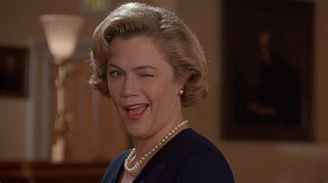 The Daily Stream Serial Mom Is John Waters Moral Murder Masterpiece