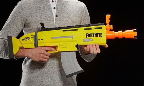 Nerf fortnite ts blaster pump action dart official replica fun toy child kid gun. Test : peut-on finir top 1 avec les Nerf Fortnite