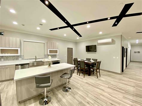 Brand New Modern Luxury Apartment - Beaumont - Apartments for Rent in