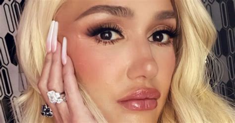 Gwen Stefani Fans Beg Her To Stop Lip Fillers And Botox As She Shows Off Very Plump Pout