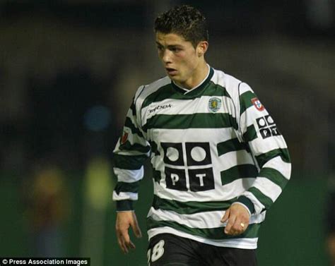 Ronaldo player in the u21 side this season. Cristiano Ronaldo Sporting Lisbon Wallpaper | free ...