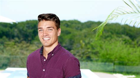 Bachelor In Paradise Season 4 Episode 4b Recap The Twins Are Here To Shake Things Up Glamour