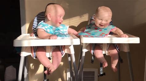 Adorable Twin Babies Cant Stop Laughing At Each Other Rtm