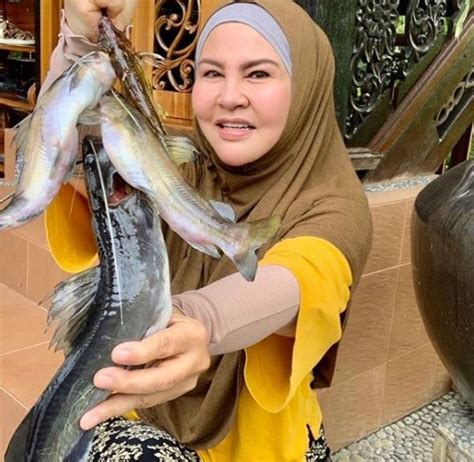 Covid-19: Bonda Rozita Ibrahim Bersyukur Makanan Sumber ...