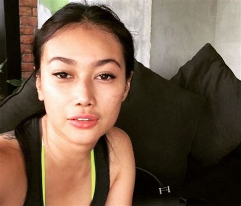 Bibir Ratu Felisha Yang Sekarang Bikin Kaget Lihat Deh