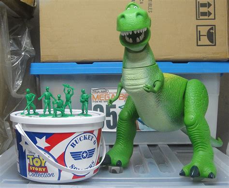 Toy Story Collection Bucket O Soldiers And Rex Joel Zartiga Flickr