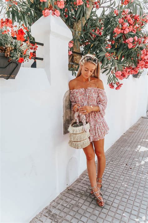 The Stylish Way To Vacation In Ibiza Fashion Mumblr Ibiza Outfits