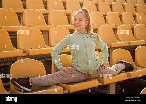 Gymnastics Flexible Choice Flexible Teen Gymnast Do Splits On Stadium Seats Gymnastic