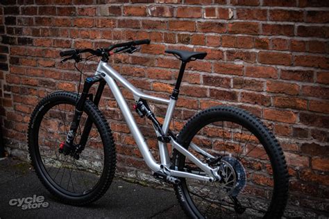 Specialized Stumpjumper Evo Comp Alloy 29er Mountain Bike Review