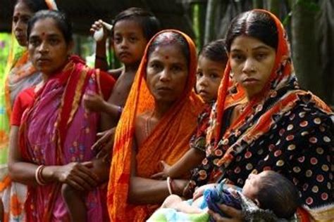 Oct 06, 2020 · ten pacific island countries which are members of the world bank have a population of about 3.4 million people, scattered across an area equivalent to 15 percent of the globe's surface, with a development trajectory that will be shaped by their economic geography. Gesundheit und Katastrophenvorsorge für Bangladesch ...