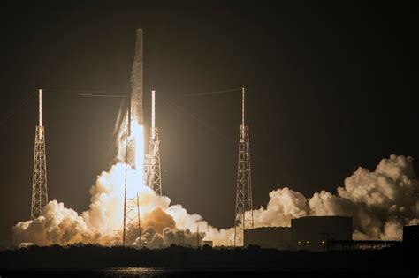 45th Sw Supports Spacexs Crs 9 Mission Launch Edwards Air Force Base