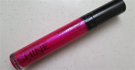The Blackmentos Beauty Box Review Catrice Infinite Shine Lip Gloss In