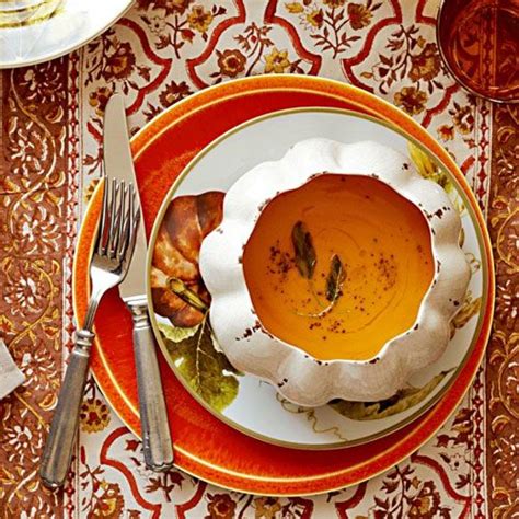From apple picking to cider sipping to leaf peeping, fall date ideas utilize all the best things the season has to offer, and whether you're planning your first date or your hundredth date, there are endless ways to spend an autumn afternoon or evening. 18 Gorgeous Fall Entertaining Accessories — Eatwell101
