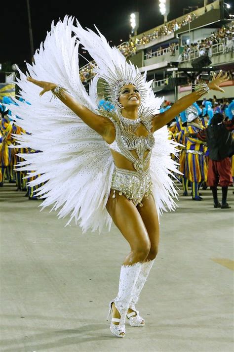 Los Trajes M S Impactantes Del Carnaval De Brazil Con Im Genes