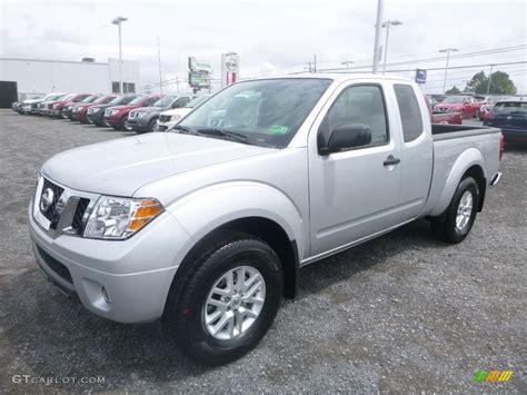 Brilliant Silver Nissan Frontier Sv King Cab X Exterior Photo