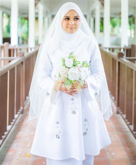 17 Baju Nikah Simple And Elegen Yang Sesuai Untuk Ratu Sehari Malay Wedding Dress Malaysia
