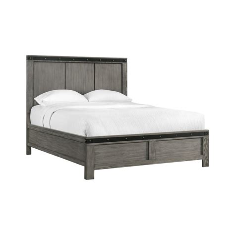 How big is a full size montauk coffee table? Montauk Queen Panel 4PC Bedroom Set