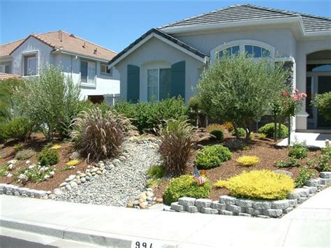 Dry Creek Bed Front Yard Xeriscape Landscaping Drought Tolerant