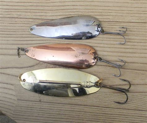 3 Large Muskypike Spoons Great Colors Castingtrolling Lure Bin