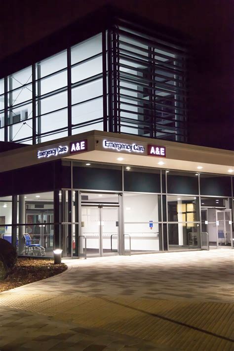 Queen Elizabeth Hospital Emergency Care Centre At Night Emergency