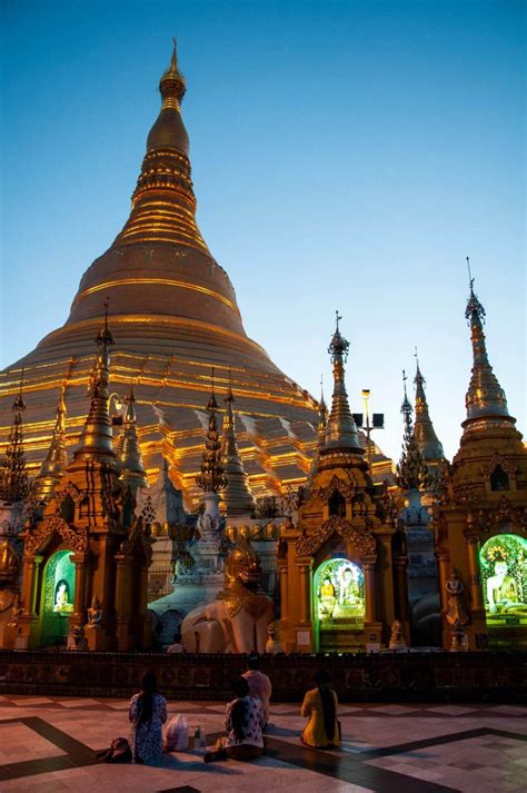 Birmania o myanmar, oficialmente república de la unión de myanmar (en birmano ပြည်ထောင်စု သမ္မတ မြန်မာနိုင်ငံတော်‌), es un estado soberano del sudeste asiático. Birmania: cosa vedere nel paese delle mille pagode d'oro