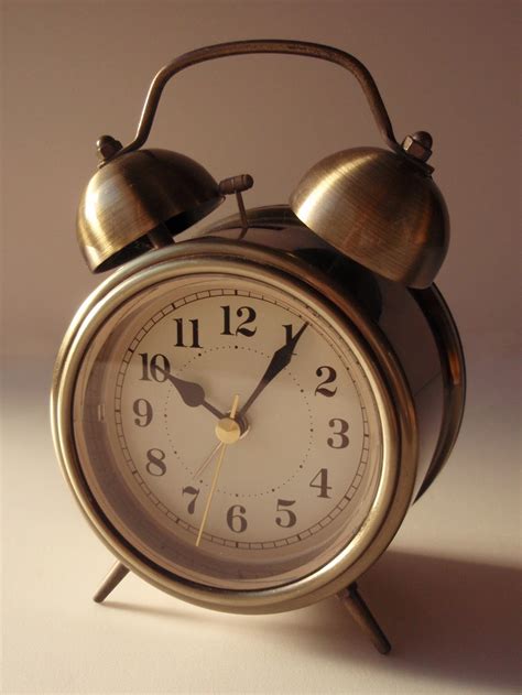 Ideas For Products Or Inventions Alarm Clock With Automatic Advance