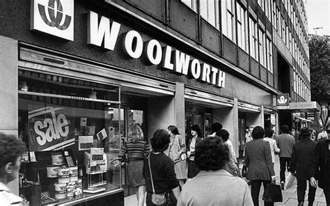 Woolworths A Brief History In Pictures