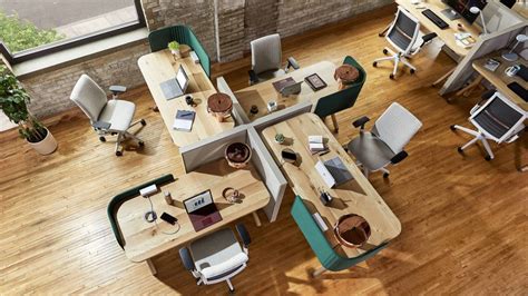 6 Tips For Maximizing Your Small Office Space Genius Mounts