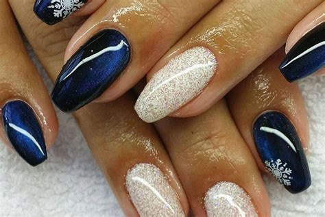 These Winter Nail Art Ideas Are The Perfect Inspo For Our Next Mani