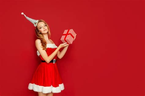 Premium Photo Beautiful Sexy Woman With Christmas Ts