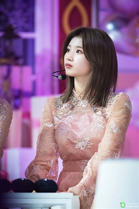 200104 Twice S Sana At The 34th Golden Disc Awards Day 1 Kpopping