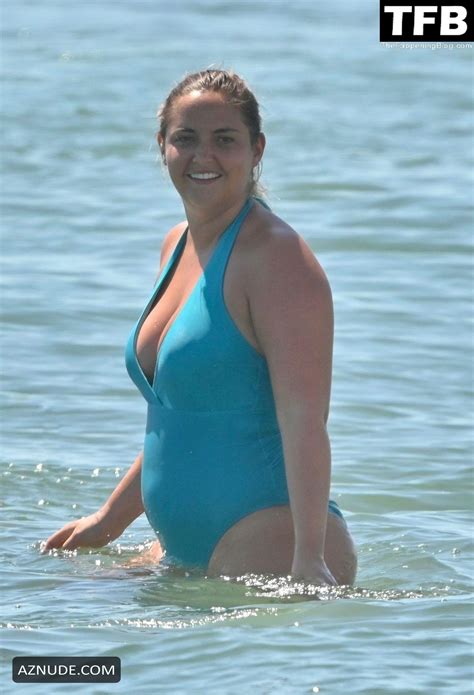 Jacqueline Jossa Sexy Seen Flaunting Her Bikini Body Wearing A One Piece Swimsuit In Marbella