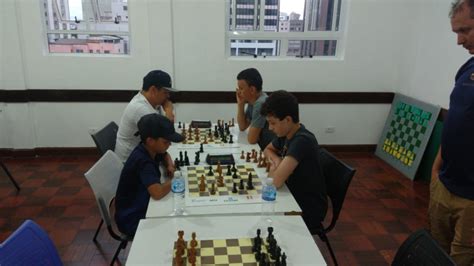 18 01 2020 AS 15 HORAS TORNEIO DE XADREZ RÁPIDO NO CLUBE DE XADREZ DE