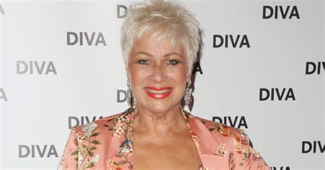 Denise Welch Dances In Swimsuit In Holiday Video Entertainment Daily