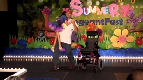 video dad s touching dance with special needs daughter goes viral abc11 raleigh durham