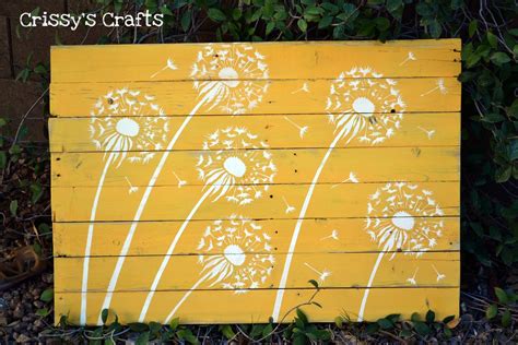 Crissys Crafts Pallet Dandelions Wall Decor