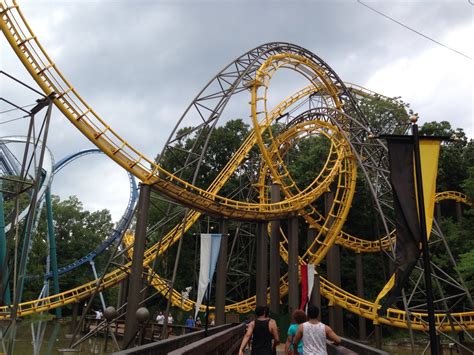 The special feature of interlocking loops is that two loops are hooked into each other, so the distance of the one passing through the center of the other loops. Loch Ness Monster Roller Coaster interlocking loops | Flickr