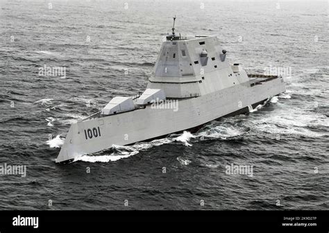 Zumwalt Class Guided Missile Destroyer Uss Michael Monsoor Ddg U S Navy Stock Photo Alamy