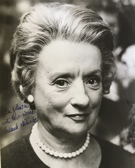 Mildred Natwick Movies And Autographed Portraits Through The Decades