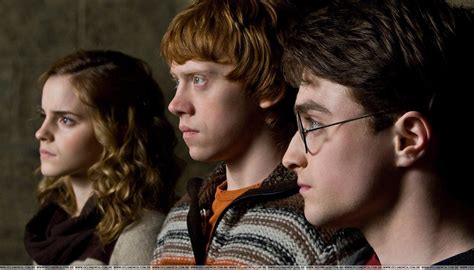 Trio Harry Potter Vs Twilight Photo 11133675 Fanpop