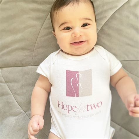 ‘Tôi đã khỏi bệnh mà không làm hại con’- Người phụ nữ mang thai phát